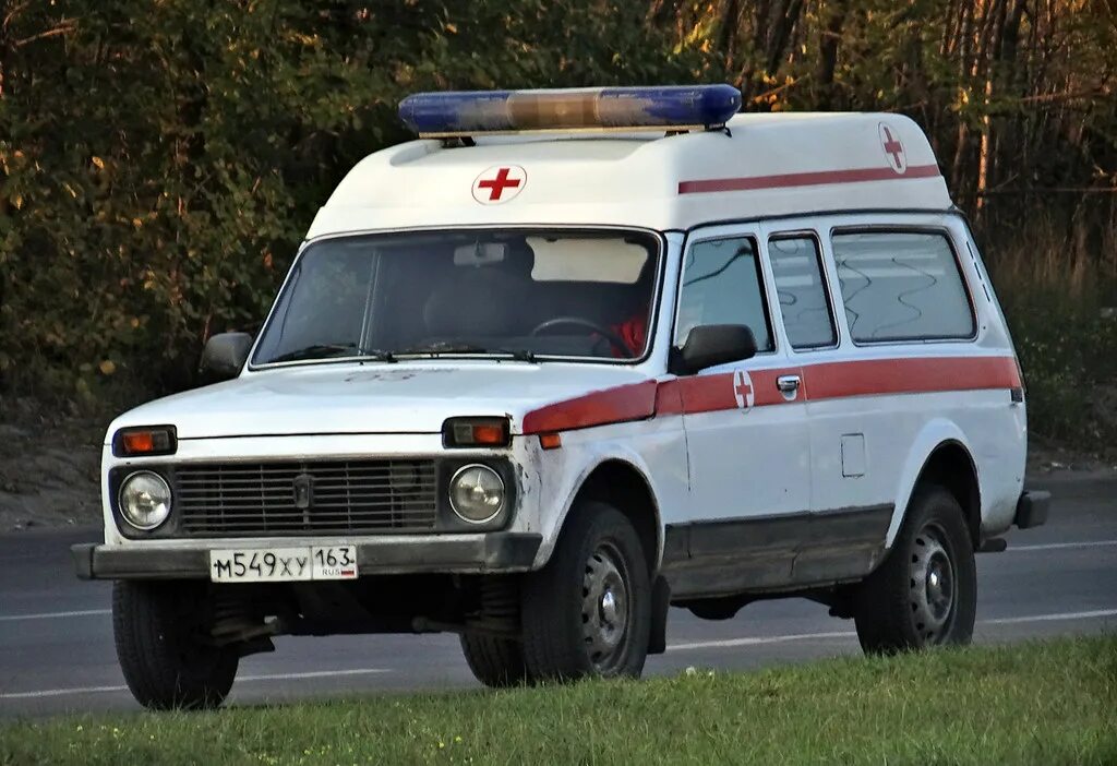 Нива скорая помощь фото DSC05550а ВАЗ 2131-05 Нива - скорая помощь VAZ 2131-05 Niv. Flickr