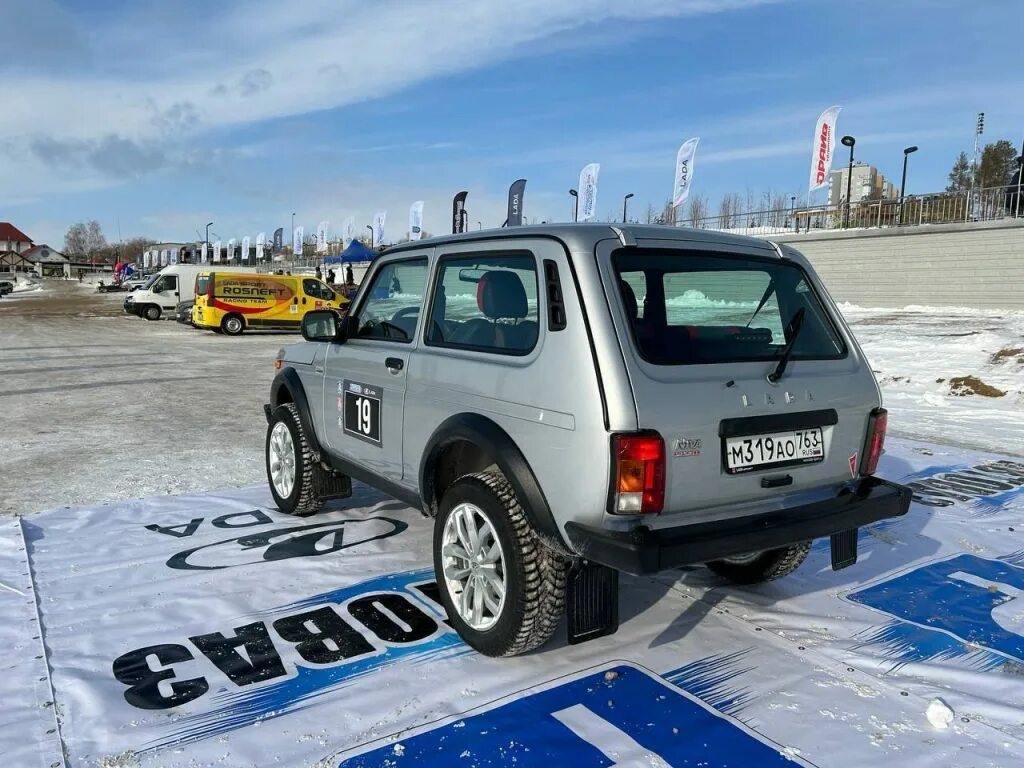 Нива спорт 2024 фото салона АвтоВАЗ" показал новую Lada Niva Sport - Чудо техники