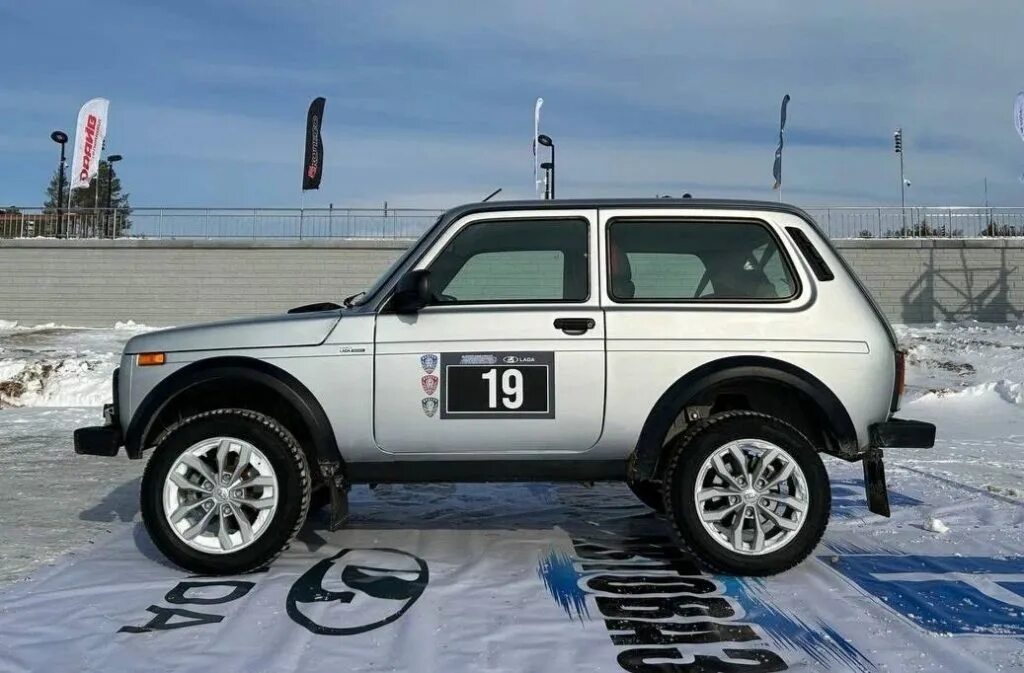 Нива спорт 2024 фото цена АвтоВАЗ" показал новую Lada Niva Sport - Чудо техники