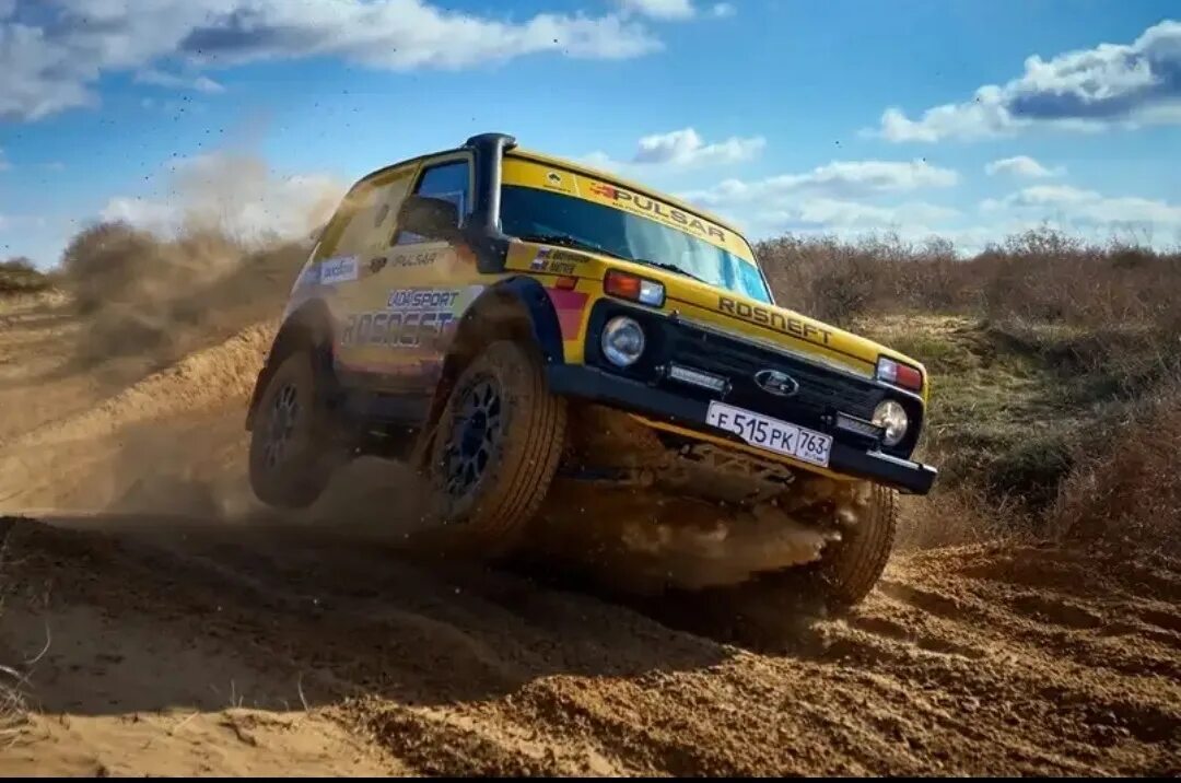 Нива спорт фото Жёсткая боевая Нива. Роснефть! - Lada 4x4 3D, 1,7 л, 1995 года тюнинг DRIVE2