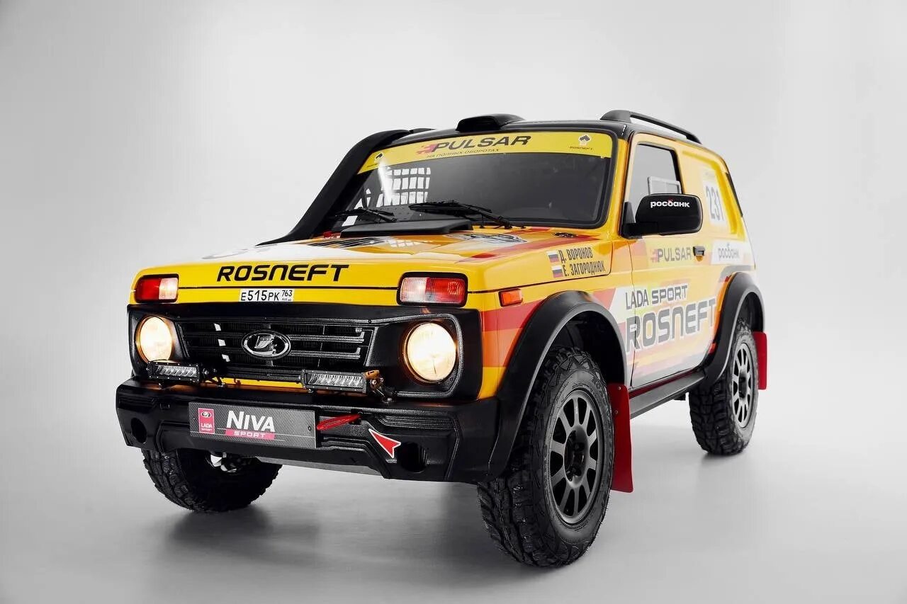 Нива спорт фото цена АвтоВАЗ представил "бешеную Ниву" - Lada Niva Sport T2 для ралли-рейдов