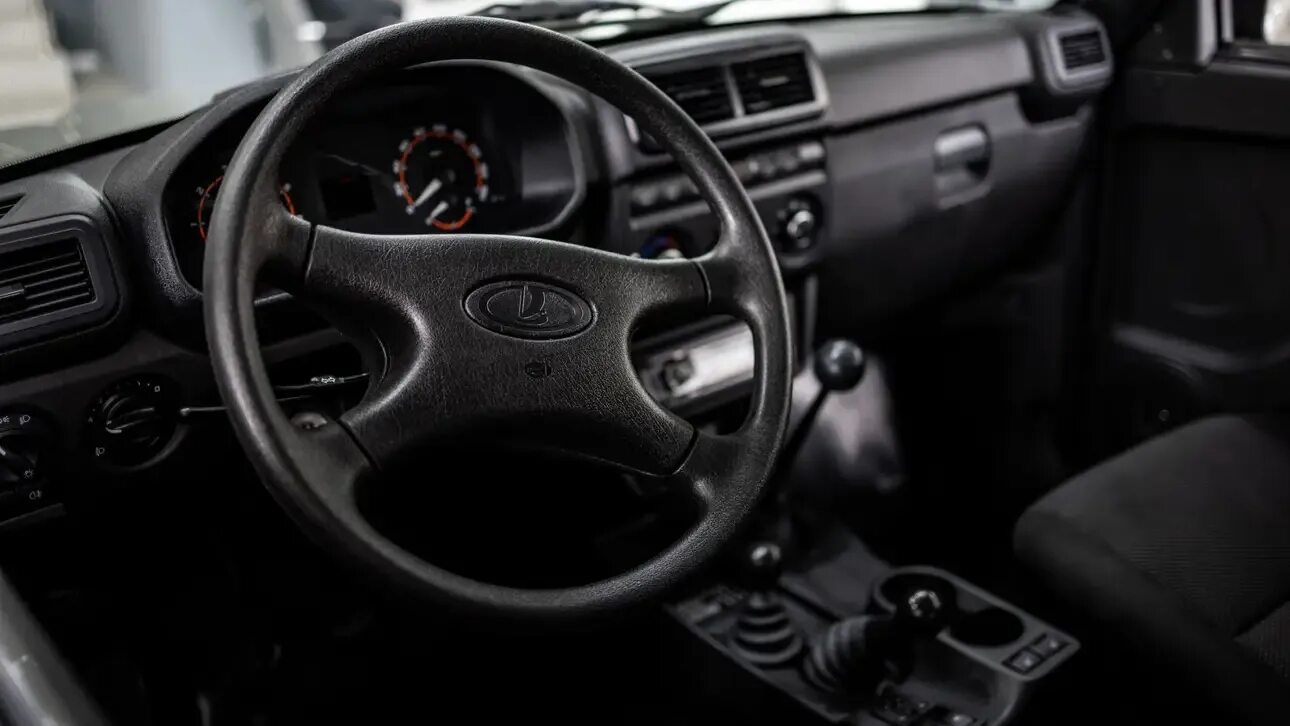 Нива цена фото салона Готовьтесь к кардинальному обновлению салона LADA Niva: автомобиль не даст заску