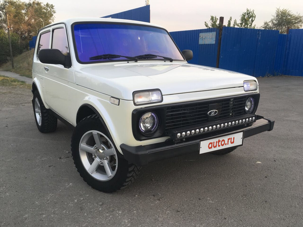 Нива цвет белый фото Купить б/у Lada (ВАЗ) 2121 (4x4) I Рестайлинг 1.7 MT (83 л.с.) 4WD бензин механи