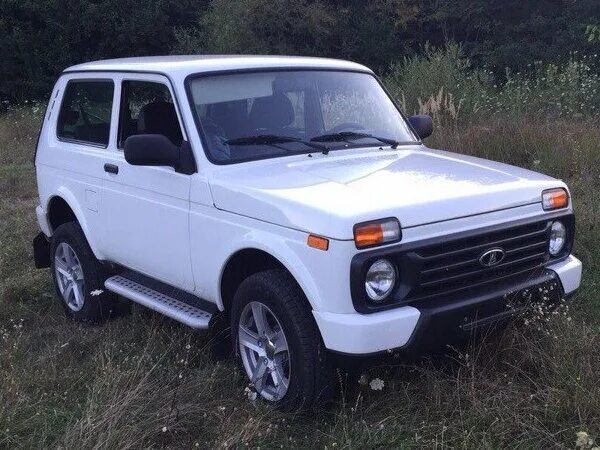 Нива цвет белый фото Купить б/у Lada (ВАЗ) 2121 (4x4) I Рестайлинг Urban 1.7 MT (83 л.с.) 4WD бензин 