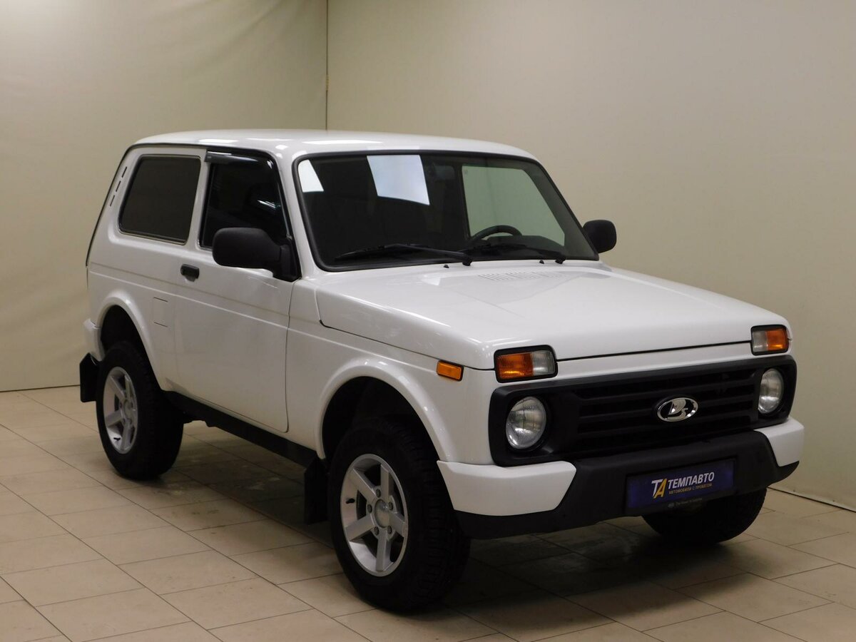 Нива цвет белый фото Купить б/у Lada (ВАЗ) 2121 (4x4) I Рестайлинг Urban 1.7 MT (83 л.с.) 4WD бензин 