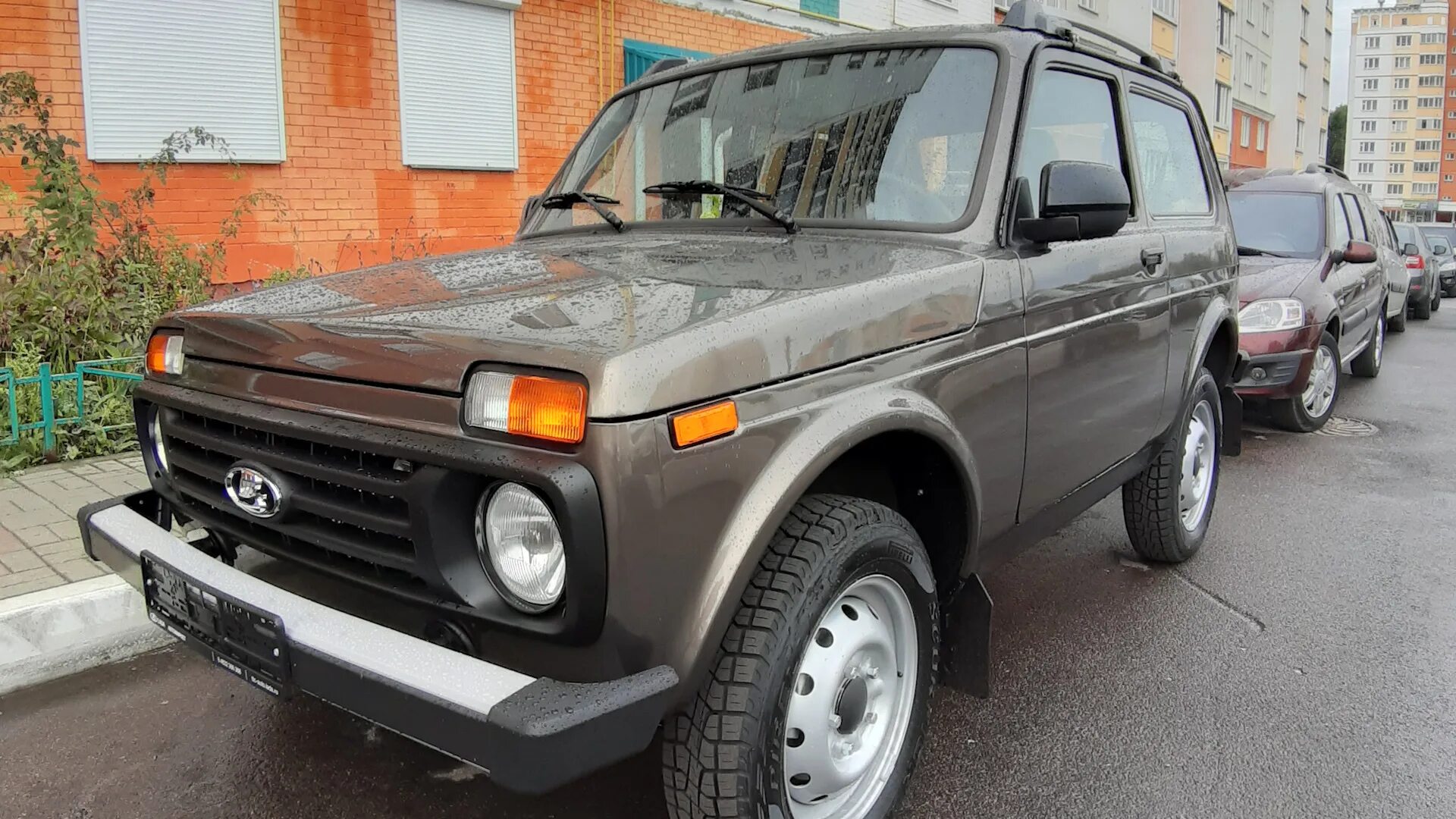 Нива цвет борнео фото Lada 4x4 3D 1.7 бензиновый 2019 на DRIVE2