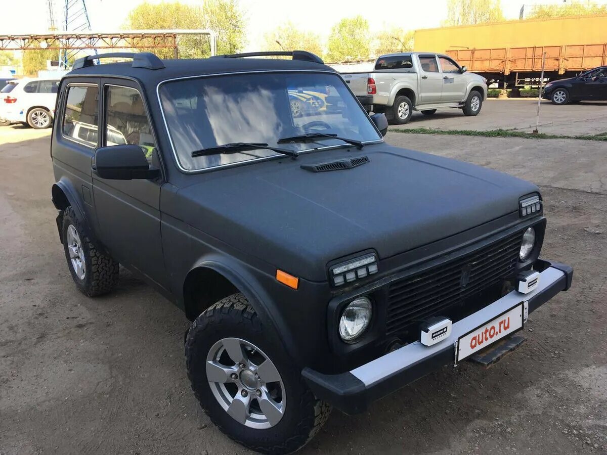 Нива цвет черный фото Купить б/у Lada (ВАЗ) 2121 (4x4) I Рестайлинг 1.7 MT (83 л.с.) 4WD бензин механи