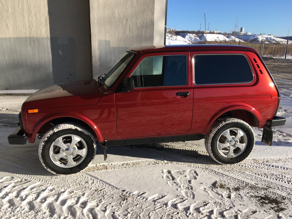 Нива цвет металлик фото Купить б/у Lada (ВАЗ) 2121 (4x4) I Рестайлинг 1.7 MT (83 л.с.) 4WD бензин механи