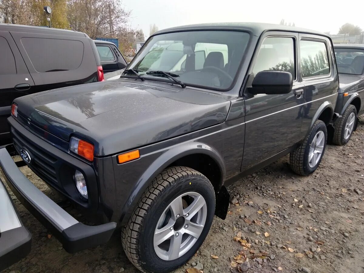 Нива цвет металлик фото Купить новый Lada (ВАЗ) 2121 (4x4) I Рестайлинг 1.7 MT (83 л.с.) 4WD бензин меха