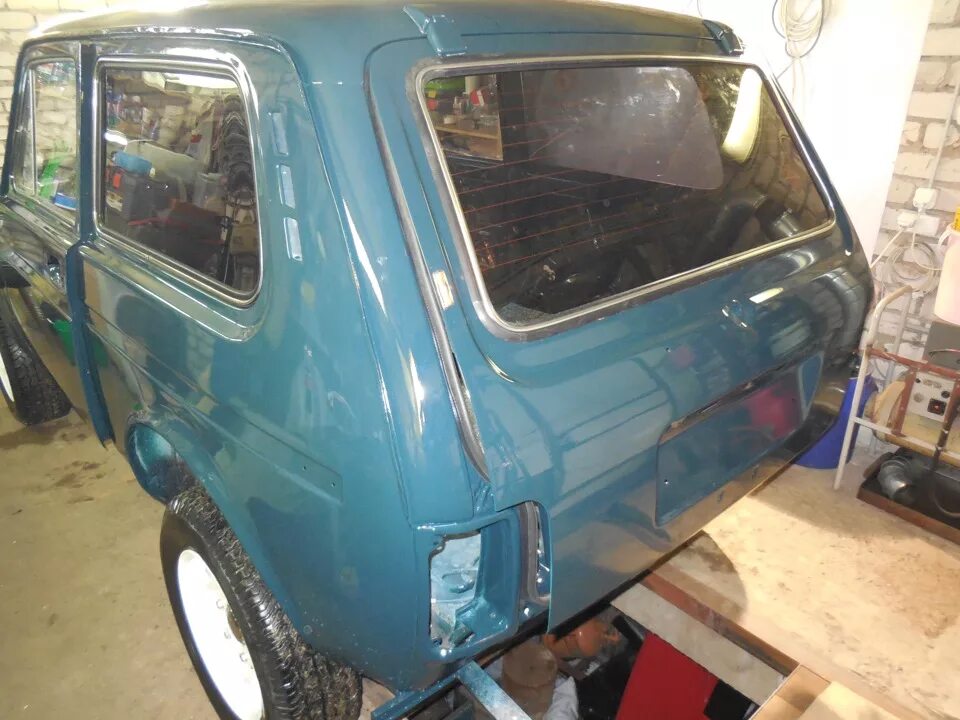 Нива цвет мурена фото Нивка после покраски - Lada 4x4 3D, 1,7 л, 1997 года кузовной ремонт DRIVE2