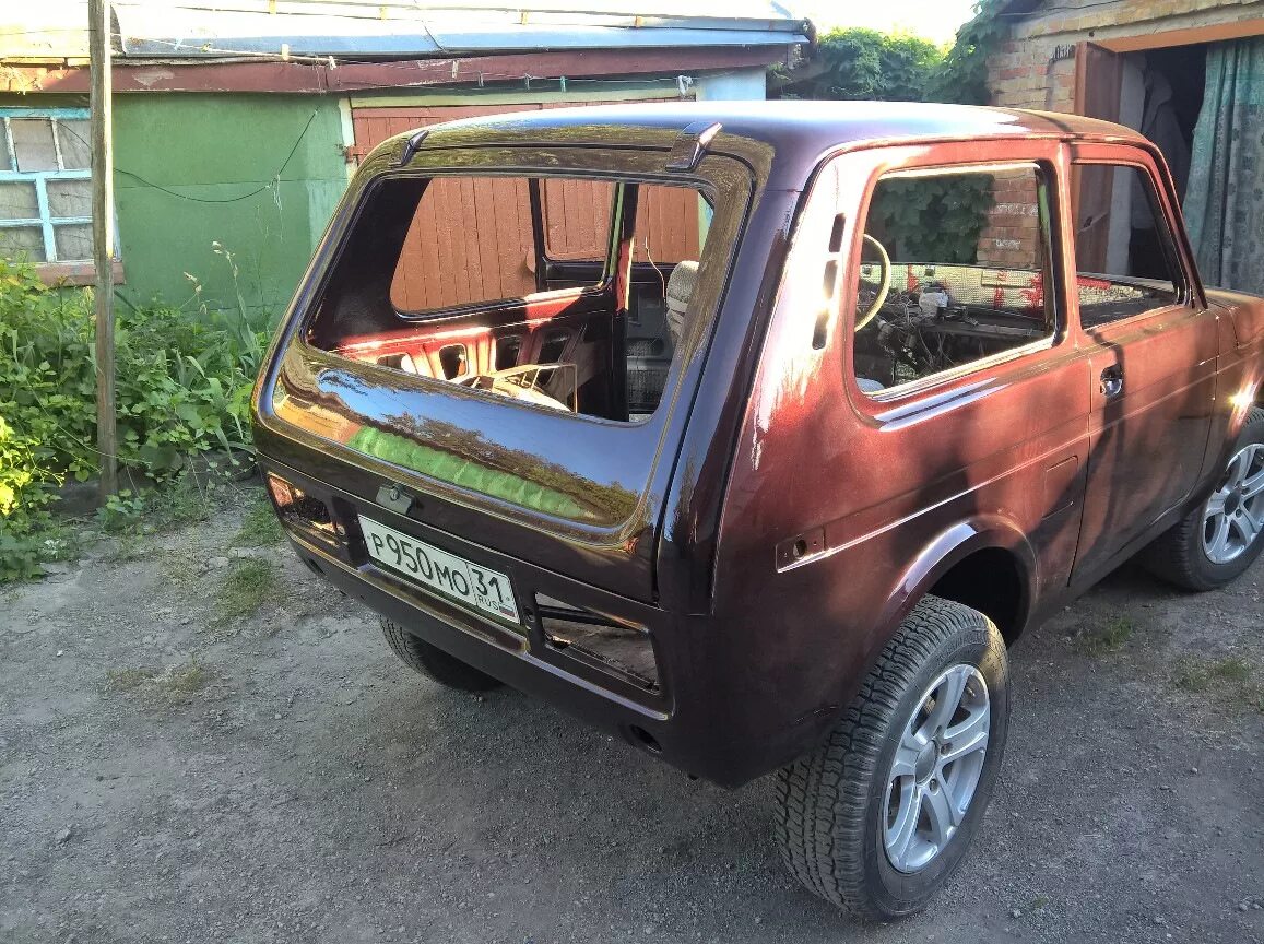 Нива цвет портвейн фото Наконец- то покраска нивы окончена. Цвет портвейн - Lada 4x4 3D, 1,6 л, 1987 год