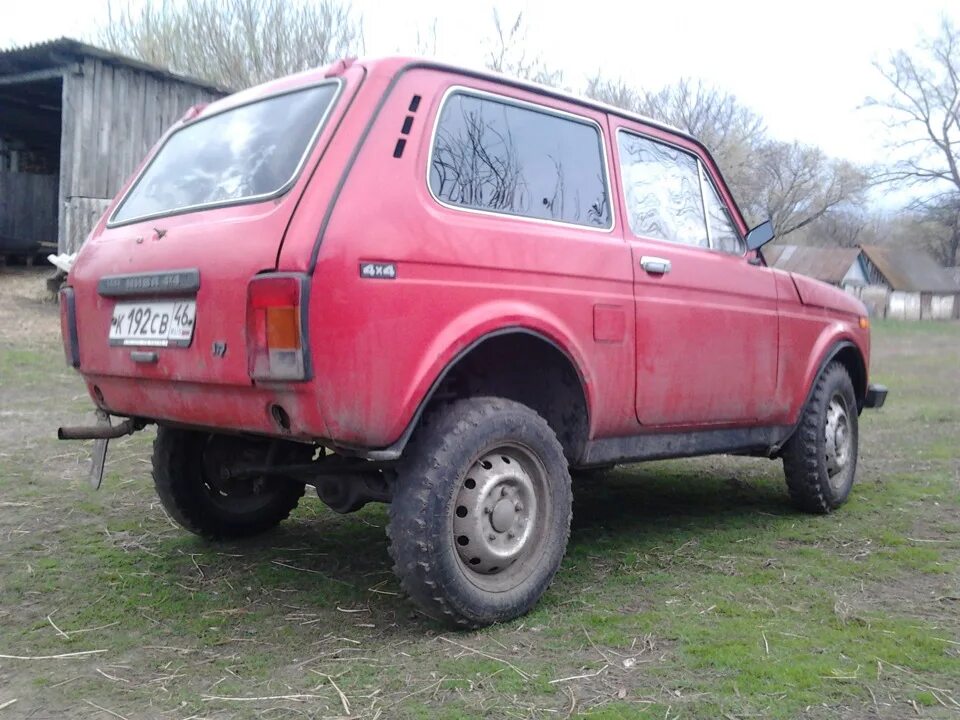 Нива цвет портвейн металлик фото Вот такая она была - Lada 4x4 3D, 1,7 л, 1997 года просто так DRIVE2