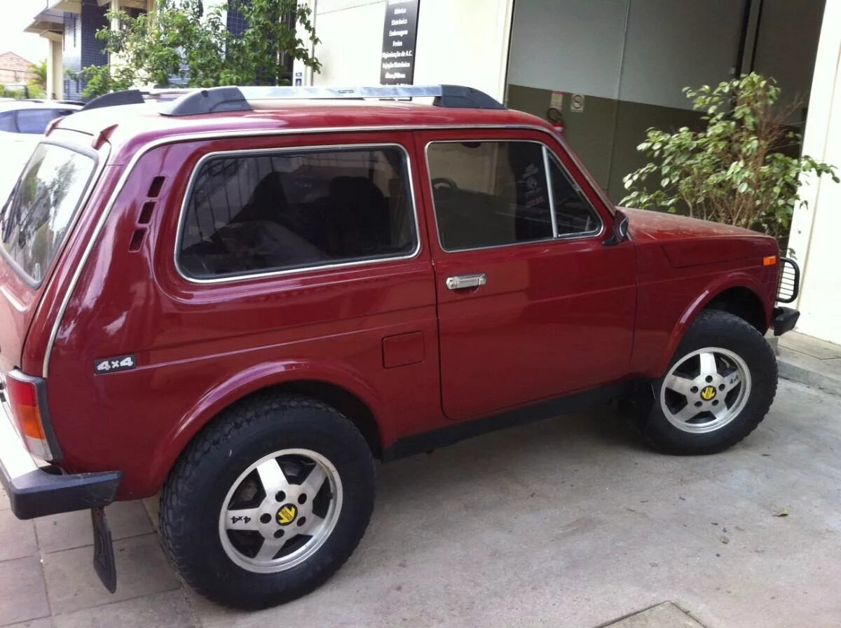 Нива цвета фото Lada Niva 17:picture 13 , reviews, news, specs, buy car