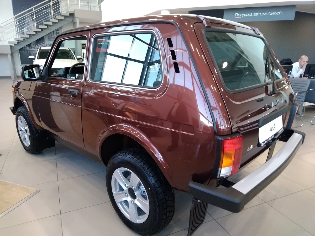 Нива цвета кузова фото Купить новый Lada (ВАЗ) 2121 (4x4) I Рестайлинг 1.7 MT (83 л.с.) 4WD бензин меха