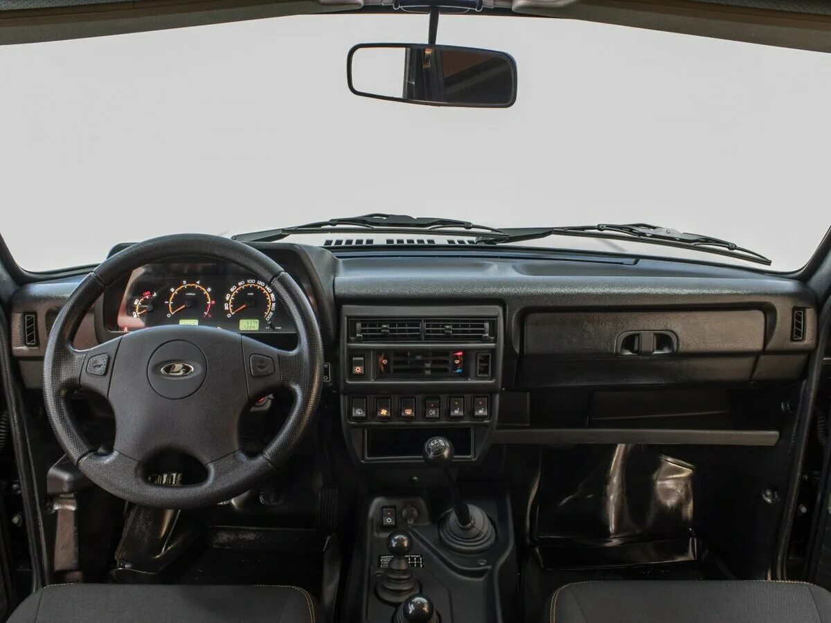 Нива торпеда фото Купить б/у Lada (ВАЗ) 2121 (4x4) I Рестайлинг Urban 1.7 MT (83 л.с.) 4WD бензин 