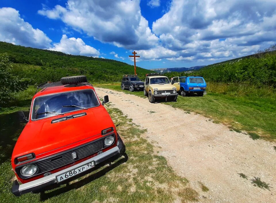 Нива travel фото Niva Travel и автопробег по крымским горным тропинкам - Lada Niva Travel, 1,7 л,