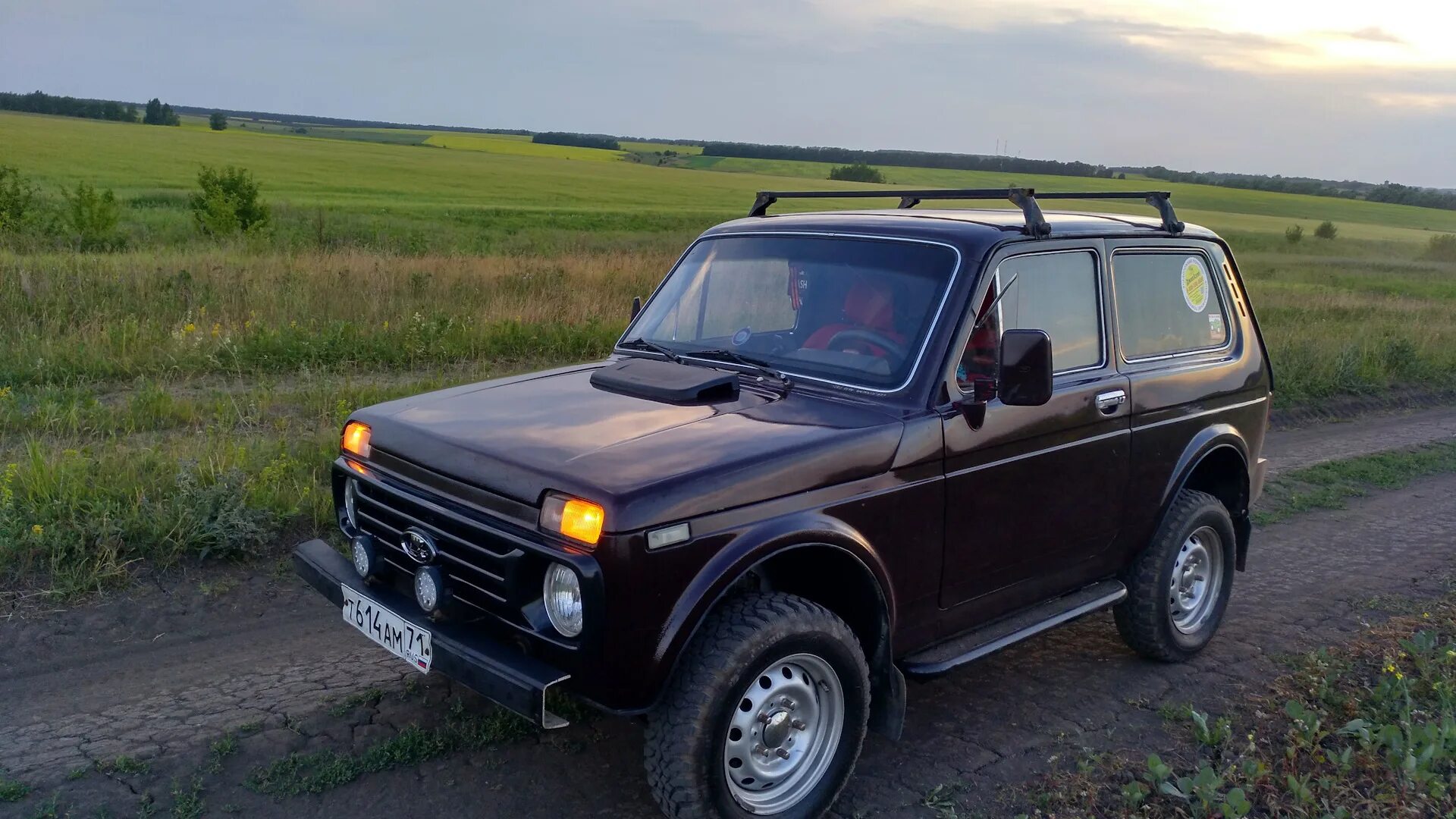 Нива трехдверка цена и фото нижегородская обл Lada 4x4 3D 1.7 бензиновый 1997 обычная НИВА на DRIVE2