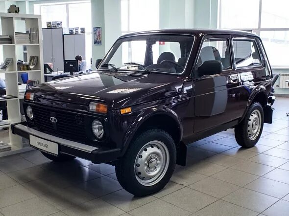 Нива трехдверка цена и фото нижегородская обл Купить Lada 2121 1,7 механика, 2015 г., пробег 0 км, цена 416700 руб - продажа