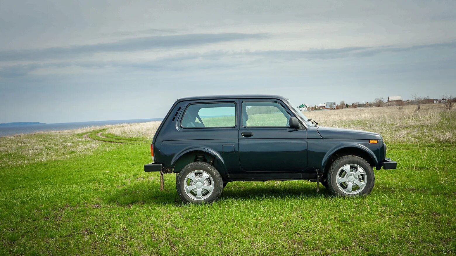 Нива трехдверка цена и фото нижегородская обл Lada 4х4 обновилась: нивоводы запрыгают от радости