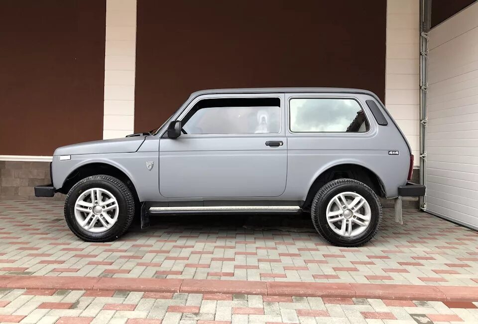 Нива трехдверка удлиненная фото #4. Нива для города. Пока для города. - Lada 4x4 3D, 1,7 л, 2006 года своими рук