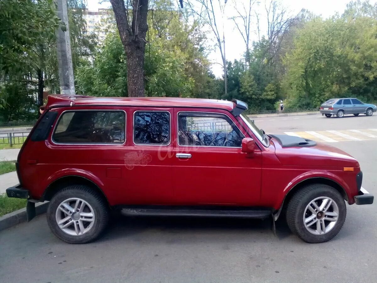 Нива трехдверка удлиненная фото Купить б/у Lada (ВАЗ) 2129 1992-1996 1.7 MT (79 л.с.) 4WD бензин механика в Моск