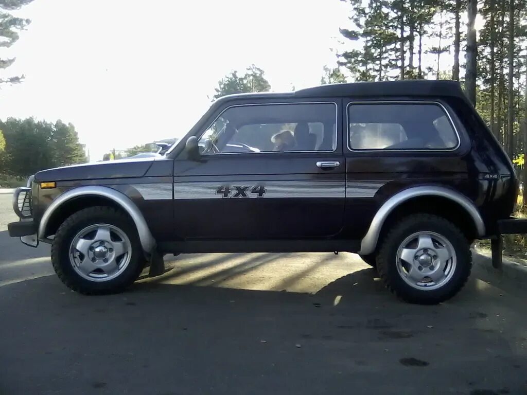 Нива трехдверка удлиненная фото Лада 4x4 Бронто 1996, 1997, 1998, 1999, 2000, джип/suv 3 дв., 1 поколение, Фора 