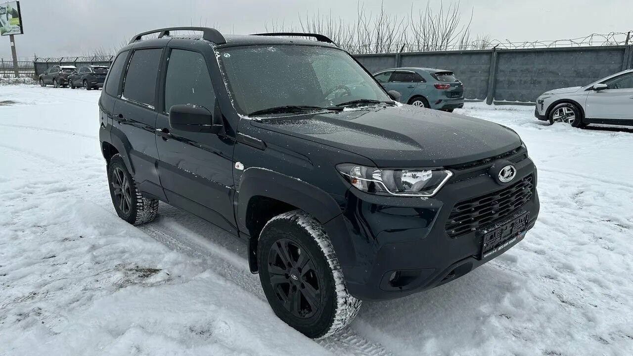 Нива тревал блэк фото ОБНОВЛЕННЫЕ ЦЕНЫ НА ТРЕВЕЛ В 2023! Безумно рад новой LADA NIVA TRAVEL BLACK да е
