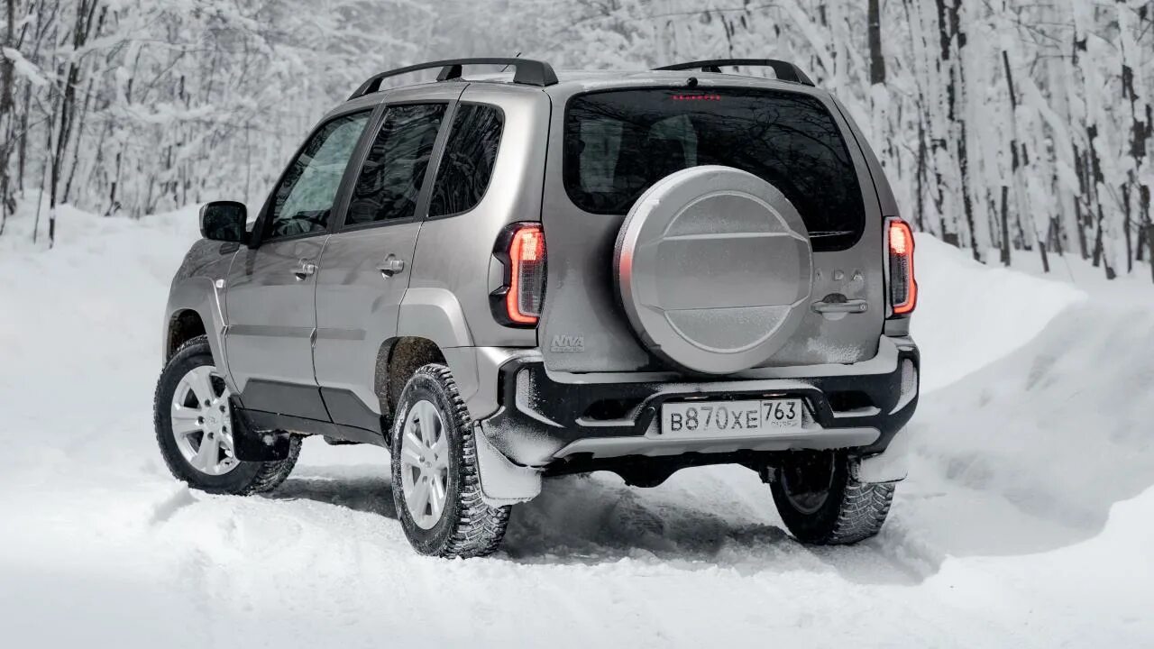 Нива тревал цена фото АвтоВАЗ избавит внедорожники Lada Niva Travel от странных звуков - Quto.ru