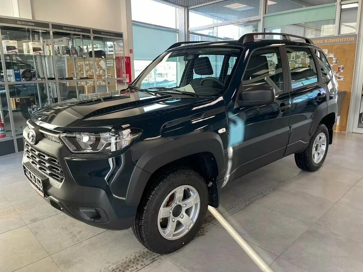 Нива тревел 2023 цена фото Купить новый LADA (ВАЗ) Niva I Рестайлинг (Travel) 1.7 MT (80 л.с.) 4WD бензин м