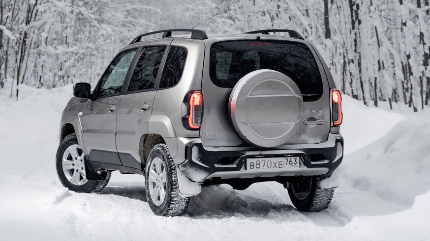 Нива тревел 2024 фото АВТОВАЗ вернул внедорожнику Lada Niva Travel мультимедийную систему. Цена извест