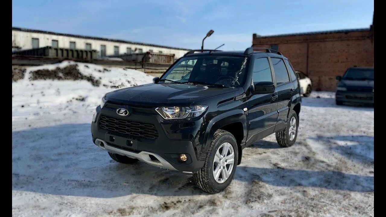 Нива тревел черная фото НОВАЯ LADA NIVA TRAVEL ПОЧТИ ЗА ЛЯМ. ПРИЕХАЛИ ИЗ РЯЗАНИ ЗА 800 КМ И ОСТАЛИСЬ ДОВ