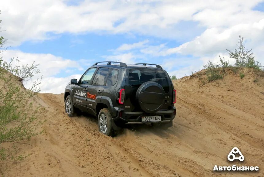Нива тревел для бездорожья фото Проверка карьером. Чего не хватает Lada Niva Travel для полного счастья