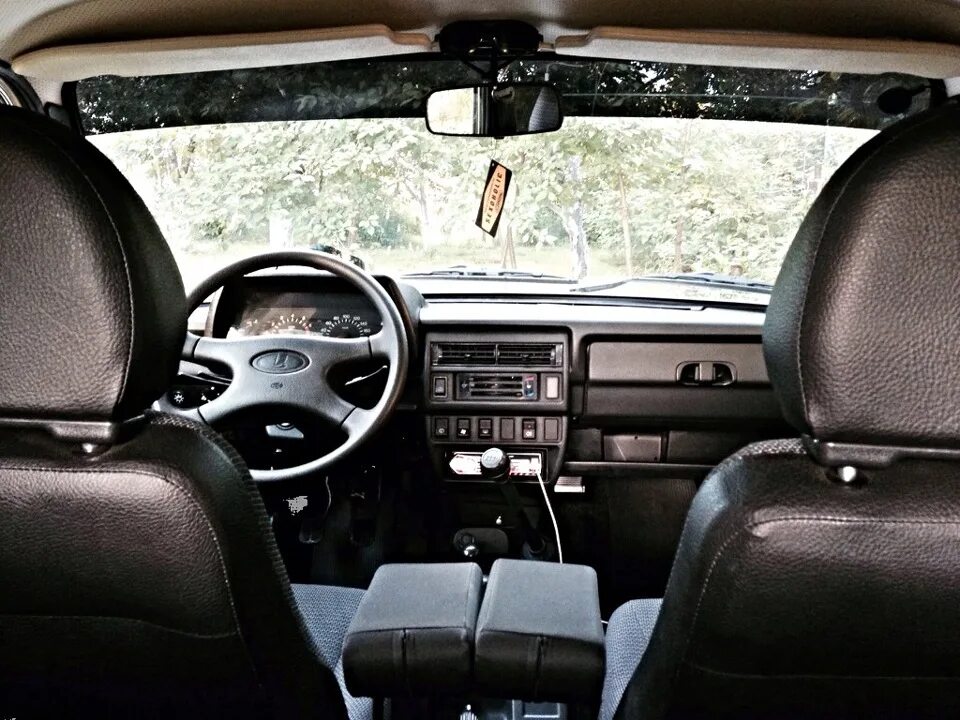 Нива тревел фото салона внутри и снаружи Фото салона (по просьбам) - Lada 4x4 3D, 1,7 л, 2013 года фотография DRIVE2
