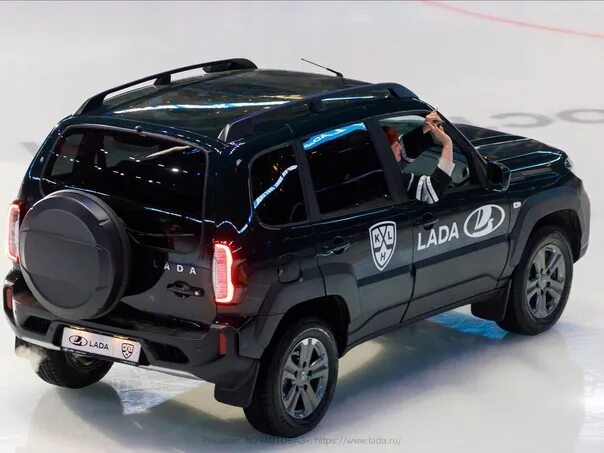 Нива тревел кхл 2024 фото С ХОККЕЯ - НА НОВОЙ #LADA NIVA TRAVEL В минувшую пятницу, 21 апреля, прошла цере