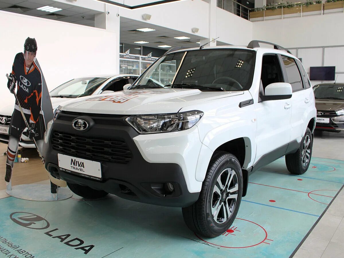 Нива тревел кхл 2024 фото Купить новый Lada (ВАЗ) Niva I Рестайлинг (Travel) 1.7 MT (80 л.с.) 4WD бензин м