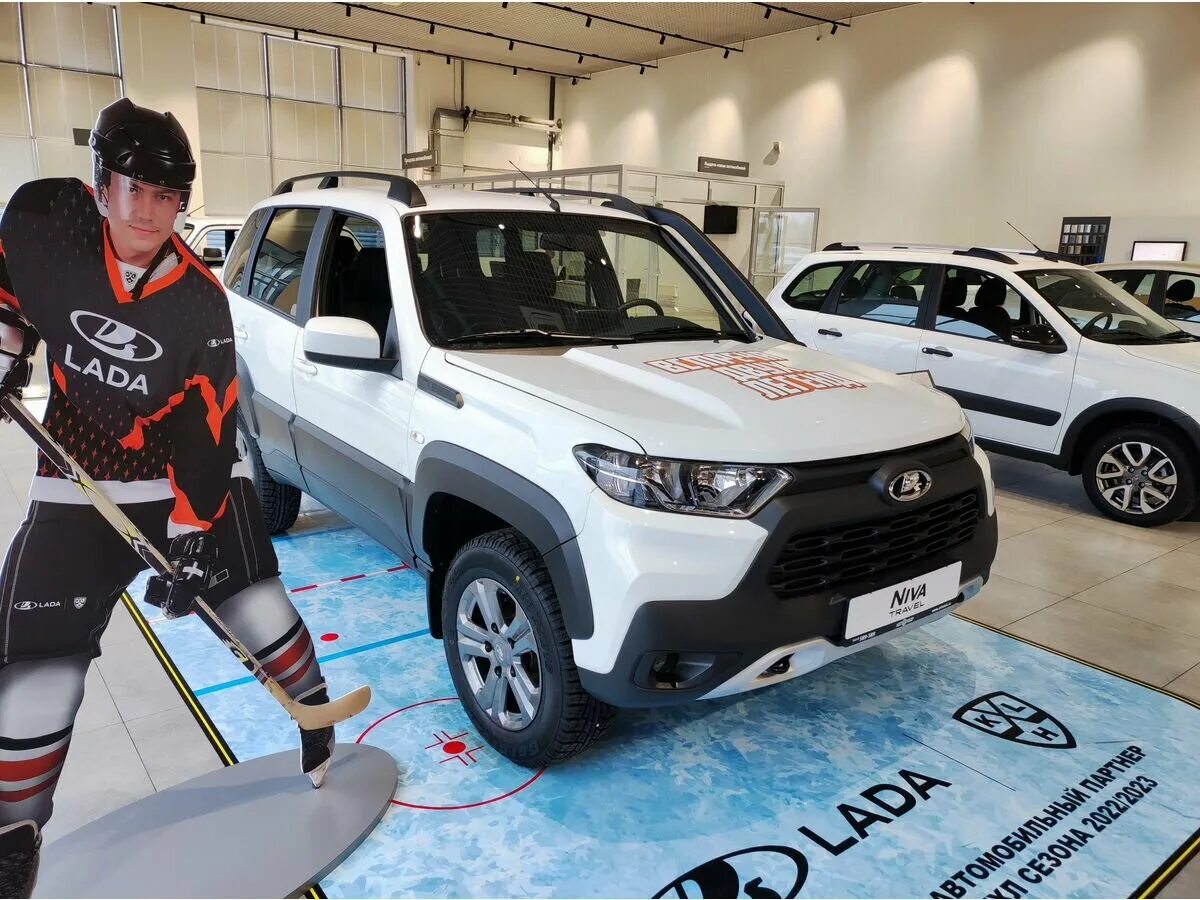 Нива тревел кхл 2024 фото Купить новый Lada (ВАЗ) Niva I Рестайлинг (Travel) 1.7 MT (80 л.с.) 4WD бензин м