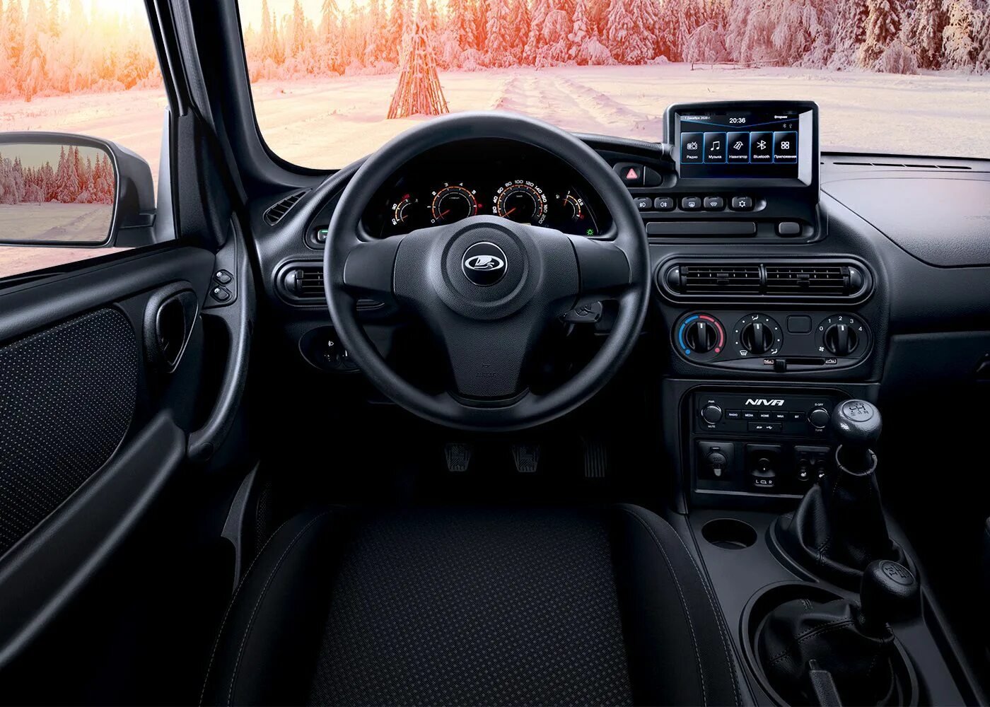 Нива тревел кожаный салон фото Lada Niva Travel: известна цена в максимальной комплектации - Российская газета