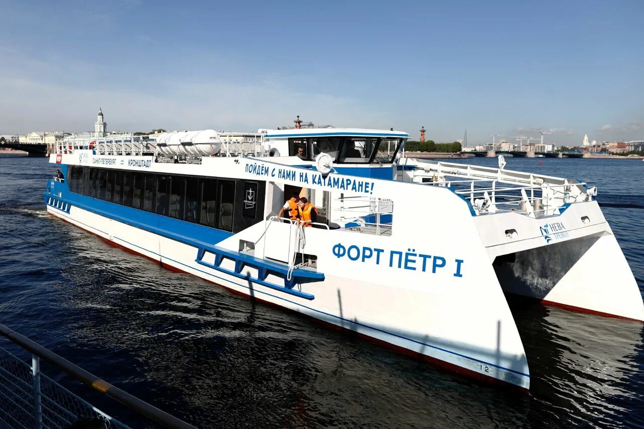 Нива тревел красивые фото Водный транспрт в Санкт-Петербурге по прогнозам перевезет 4 млн человек :: Элект
