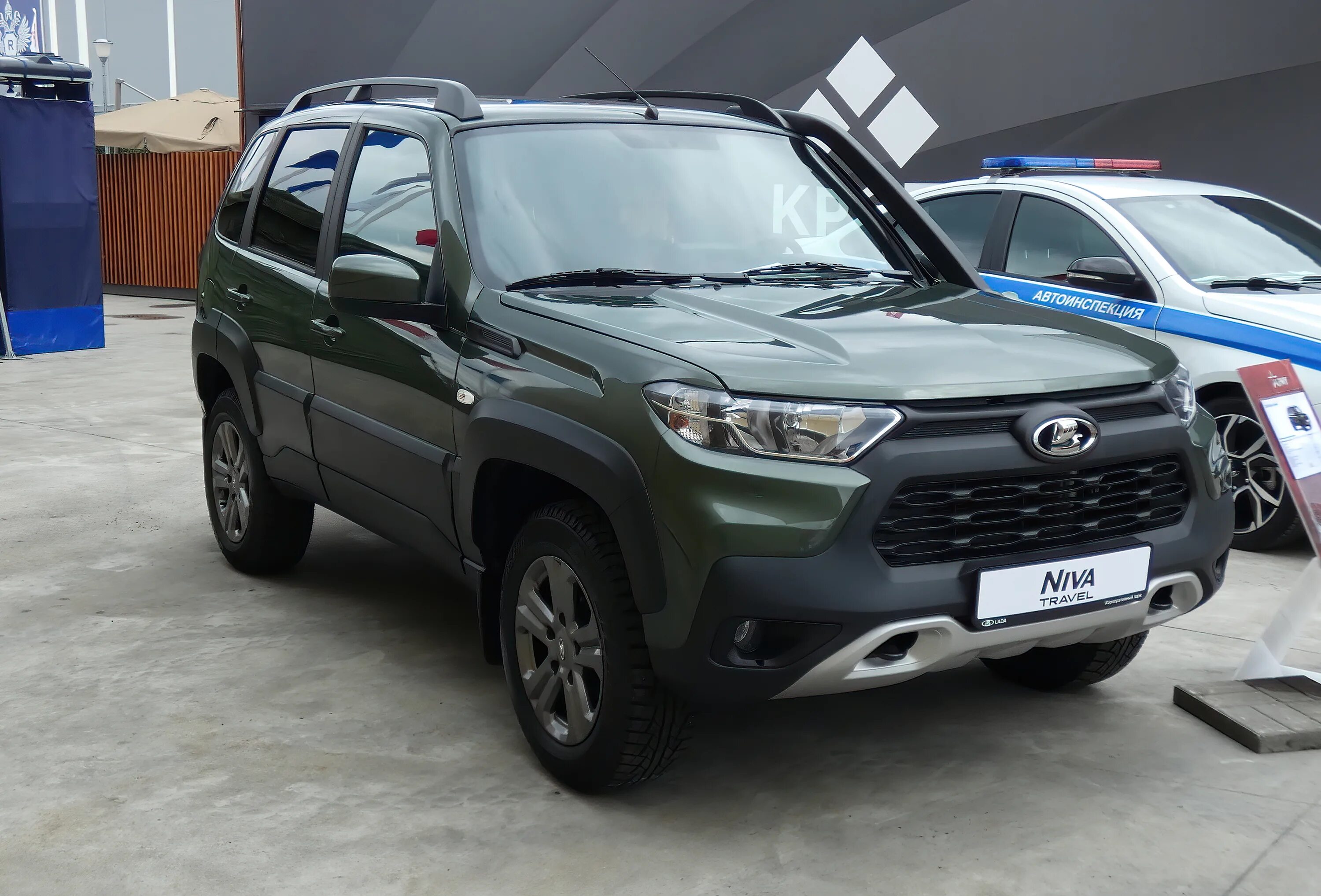 Нива тревел купить фото Файл:Lada Niva Travel during the "Armiya 2021" exhibition.jpg - Википедия
