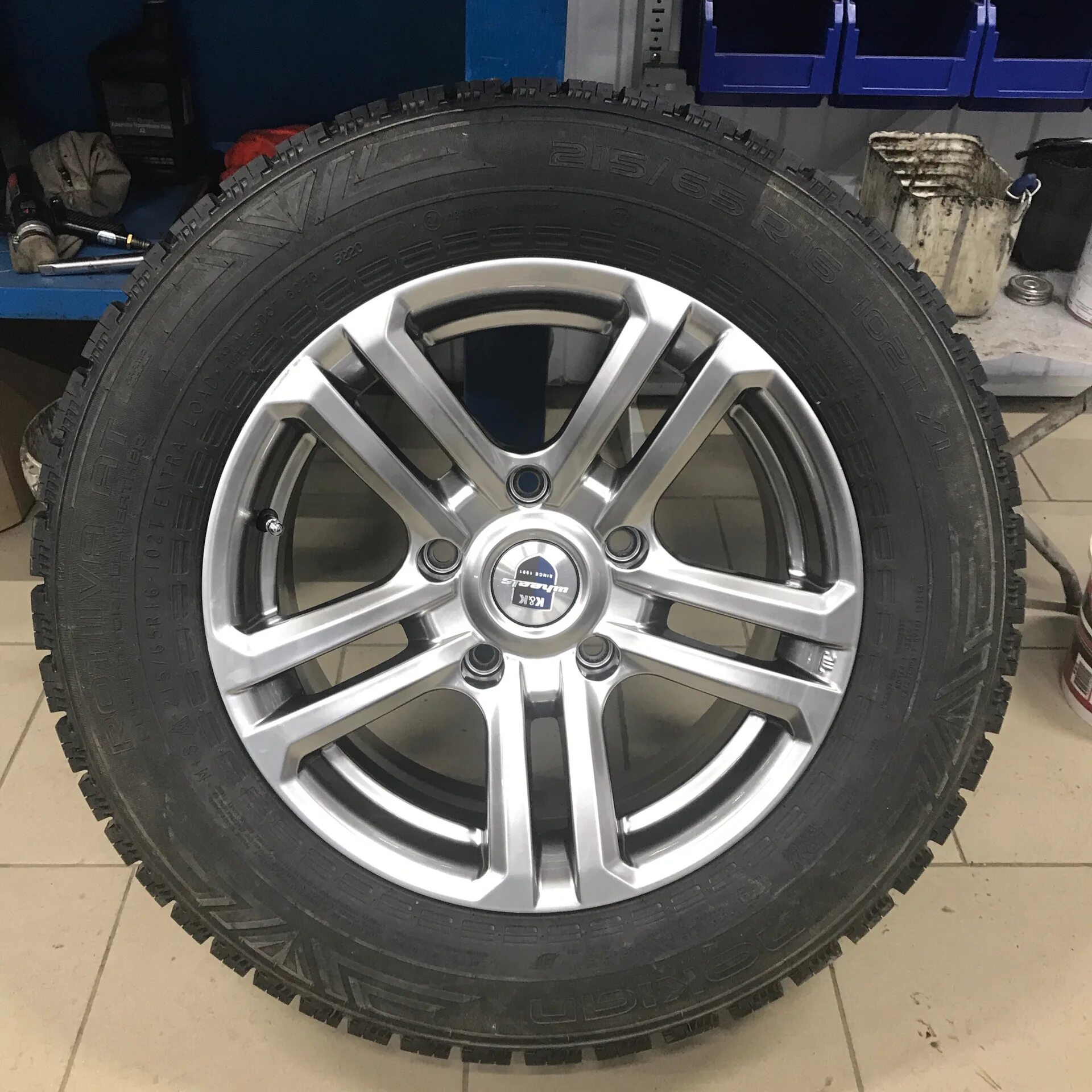 Нива тревел литые диски фото Шины и диски получены и установлены. - Lada Niva Travel, 1,7 л, 2021 года шины D