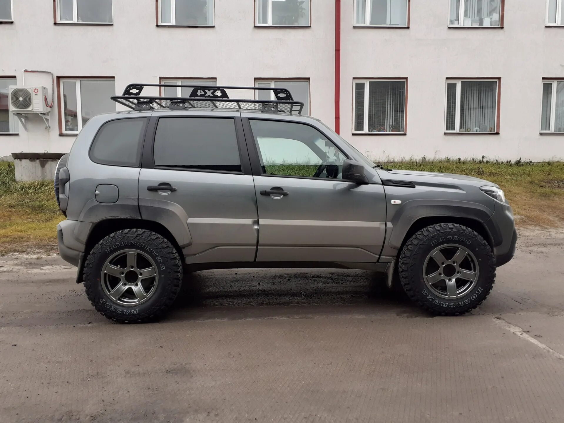 Нива тревел на 17 колесах фото Просто так - Lada Niva Travel, 1,7 л, 2021 года просто так DRIVE2