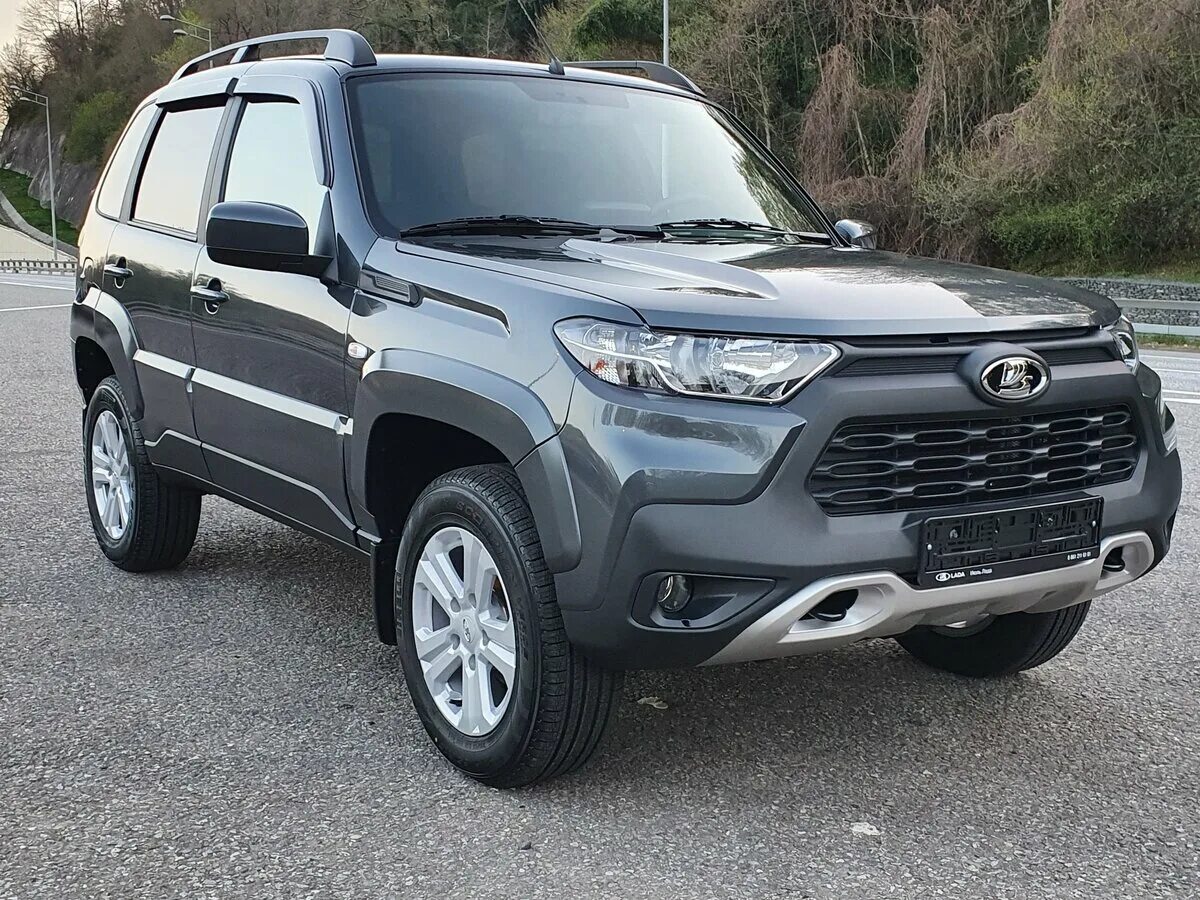 Нива тревел самый carbreeding ujur kgxkit7 фото Купить б/у LADA (ВАЗ) Niva I Рестайлинг (Travel) 1.7 MT (80 л.с.) 4WD бензин мех