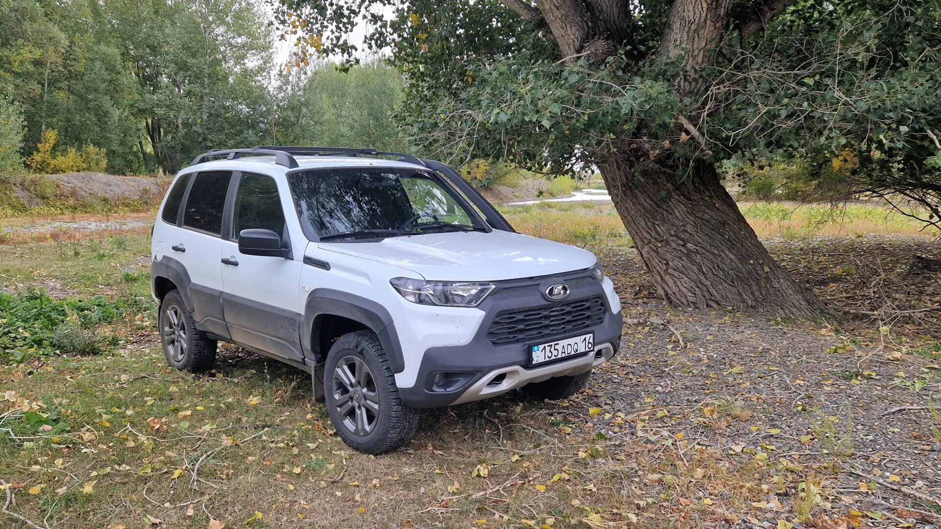 Нива тревел самый carbreeding ujur kgxkit7 фото Lada Niva Travel 1.7 бензиновый 2022 2022 на DRIVE2