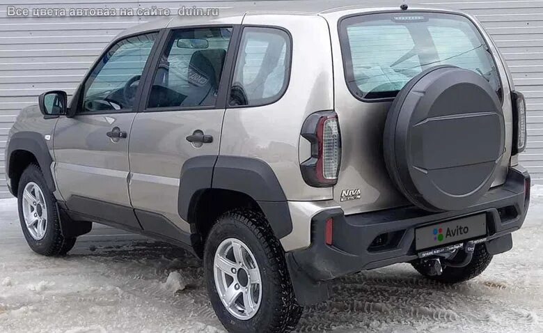 Нива тревел серая фото Lada Niva Travel в цвете Техно (618) - сочные фото здесь! Авто