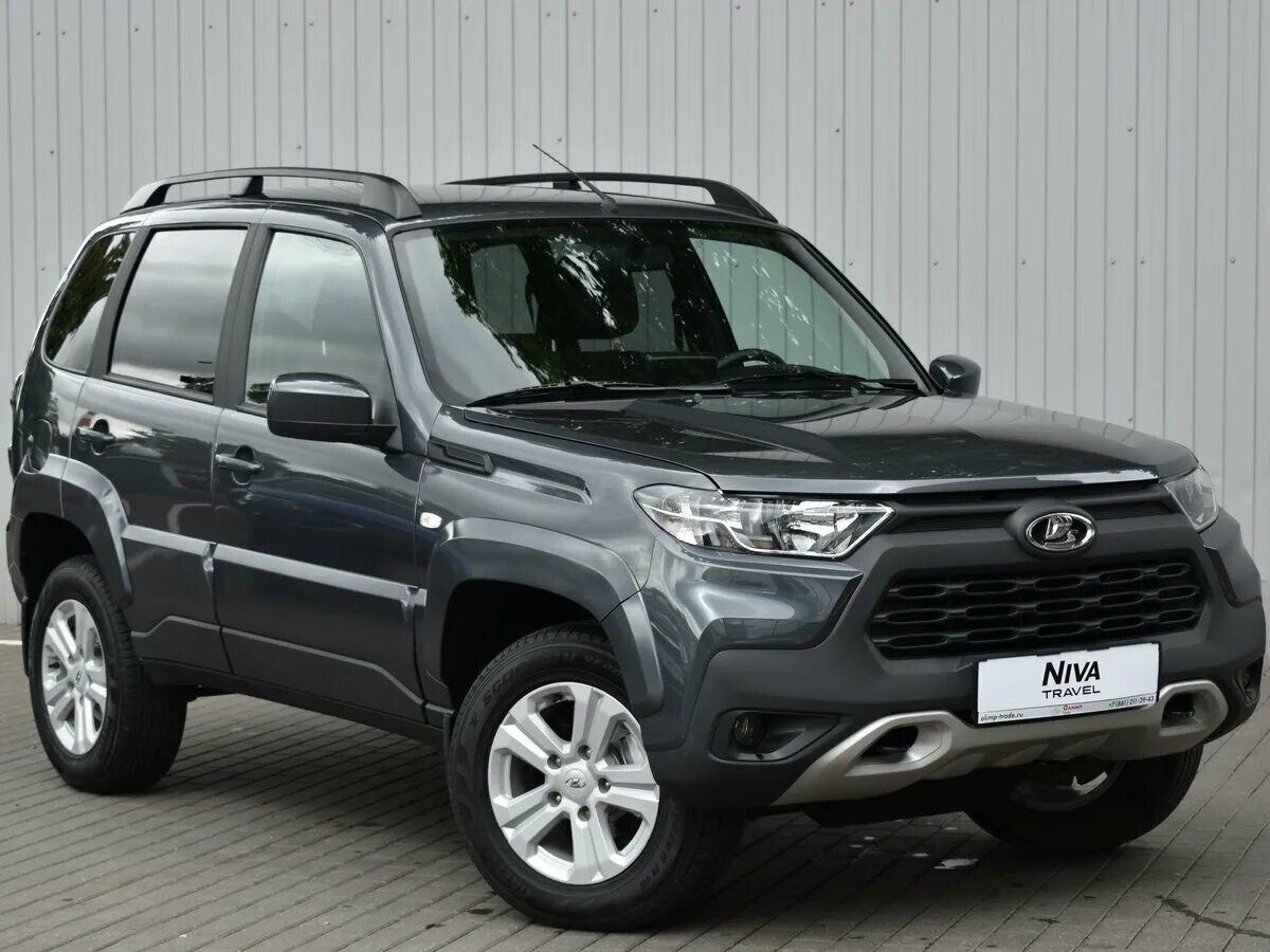 Нива тревел серая фото Купить б/у Lada (ВАЗ) Niva I Рестайлинг (Travel) 1.7 MT (80 л.с.) 4WD бензин мех