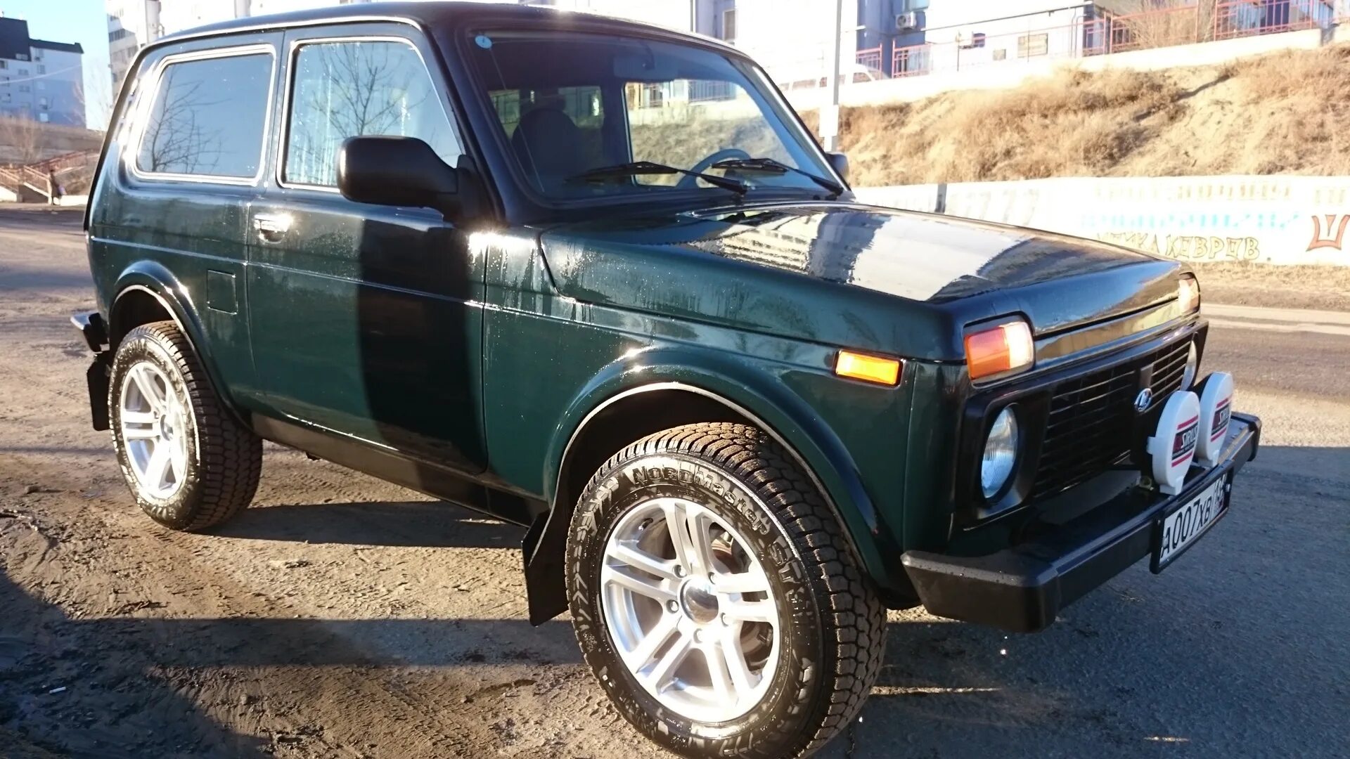 Нива тревел цвет несси 2 фото Lada 4x4 3D 1.7 бензиновый 2014 Тёмно-зелёный "несси" на DRIVE2
