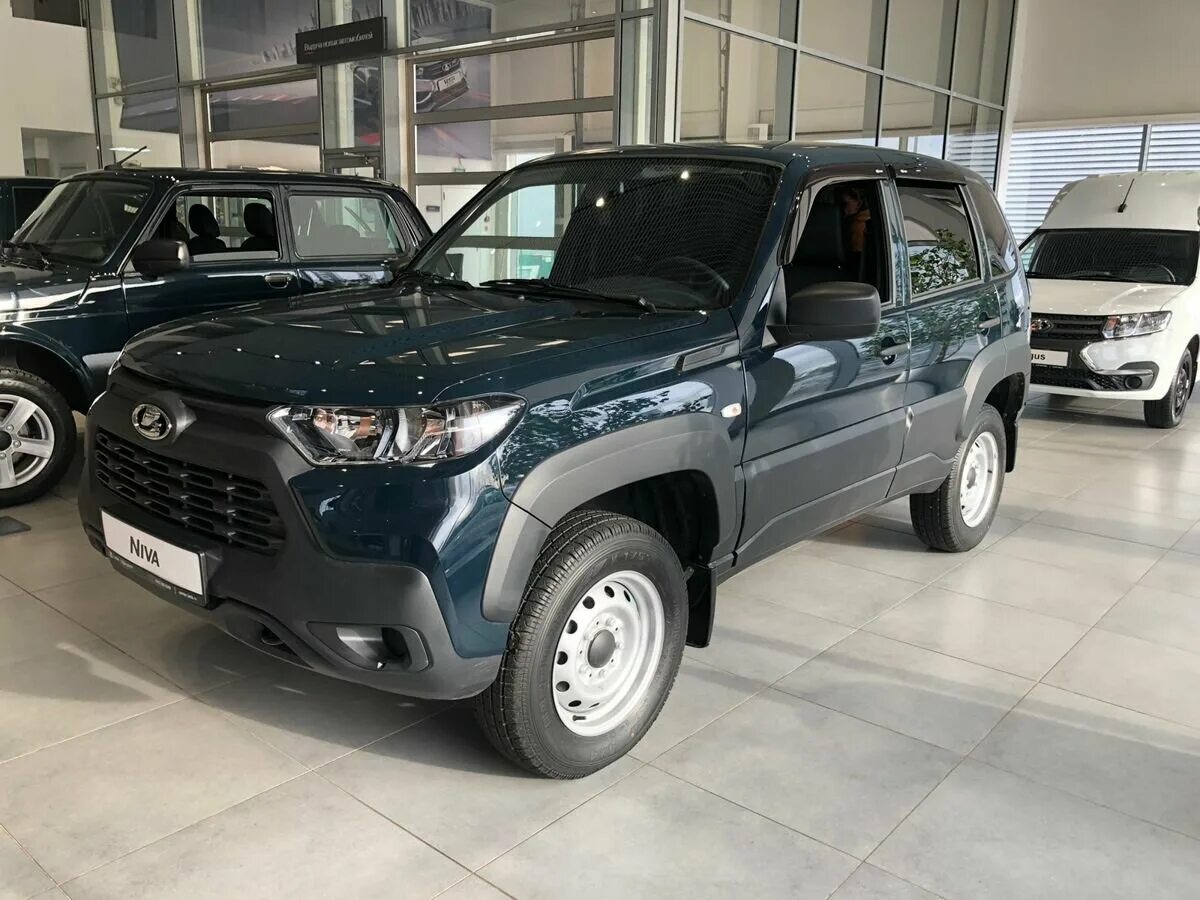 Нива тревел цвет несси 2 фото Купить новый Lada (ВАЗ) Niva I Рестайлинг (Travel) 1.7 MT (80 л.с.) 4WD бензин м