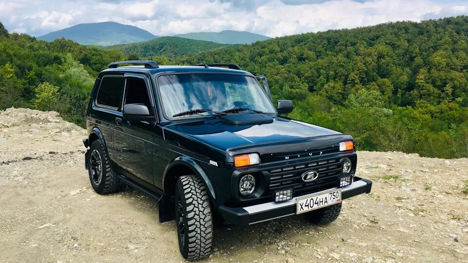 Нива тревел цвет несси фото Lada 4x4 3D 1.7 бензиновый 2018 "НЕССИ" EXCLUSIVE на DRIVE2