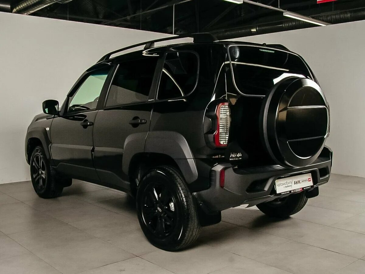 Нива тревел темно зеленого цвета фото Купить б/у Lada (ВАЗ) Niva I Рестайлинг (Travel) 1.7 MT (80 л.с.) 4WD бензин мех