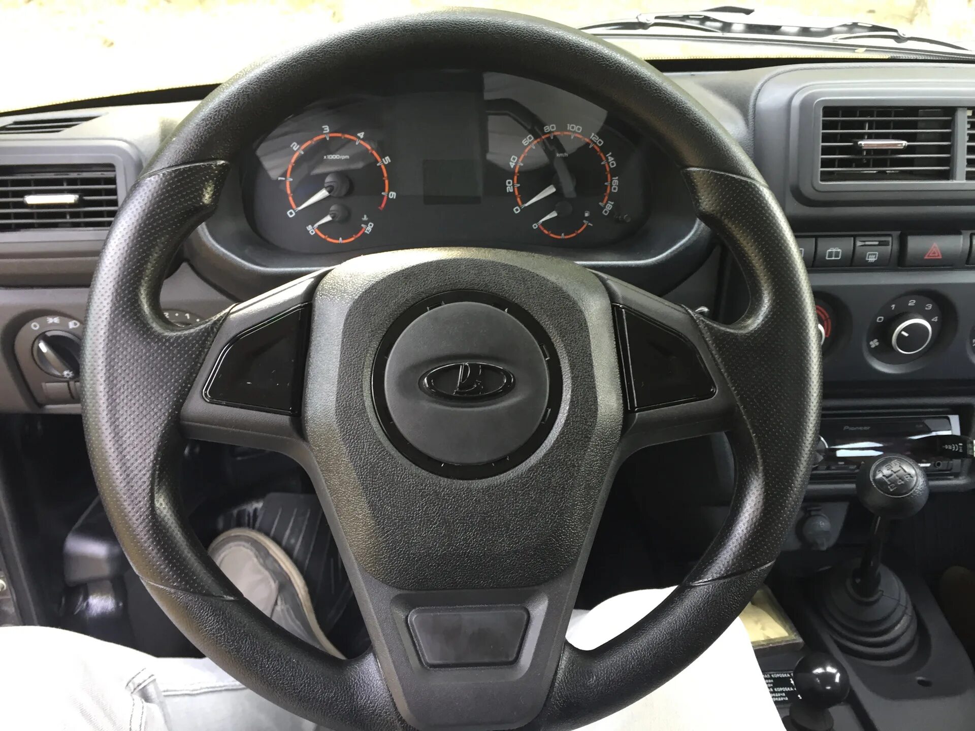 Нива тревел тюнинг руля Руль - Lada 4x4 3D, 1,7 л, 2020 года своими руками DRIVE2